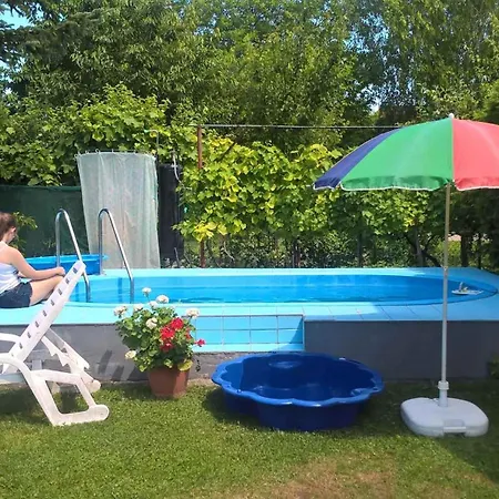 In - Balaton 18986 *